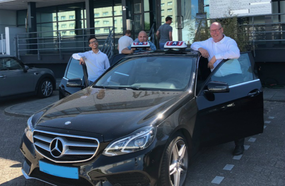 acar taxi