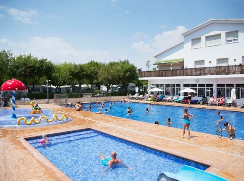 camping pineda de mar